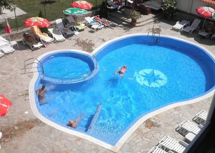 Saint George Family 호텔 로제넷츠