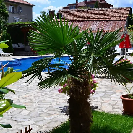 Hotel Saint George Family Lozenets